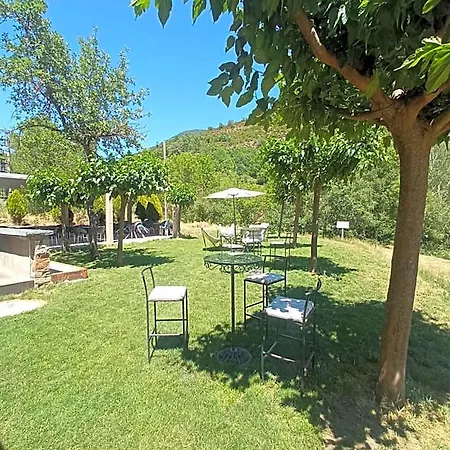 Boutique La Casa Del Rio 3* Sesue